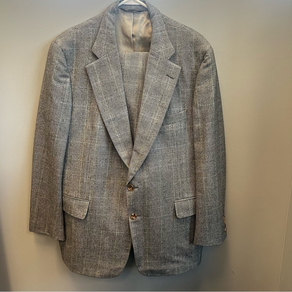 Paul Stuart Classic Gray Houndstooth Men's 2-piece Suit - 46-38